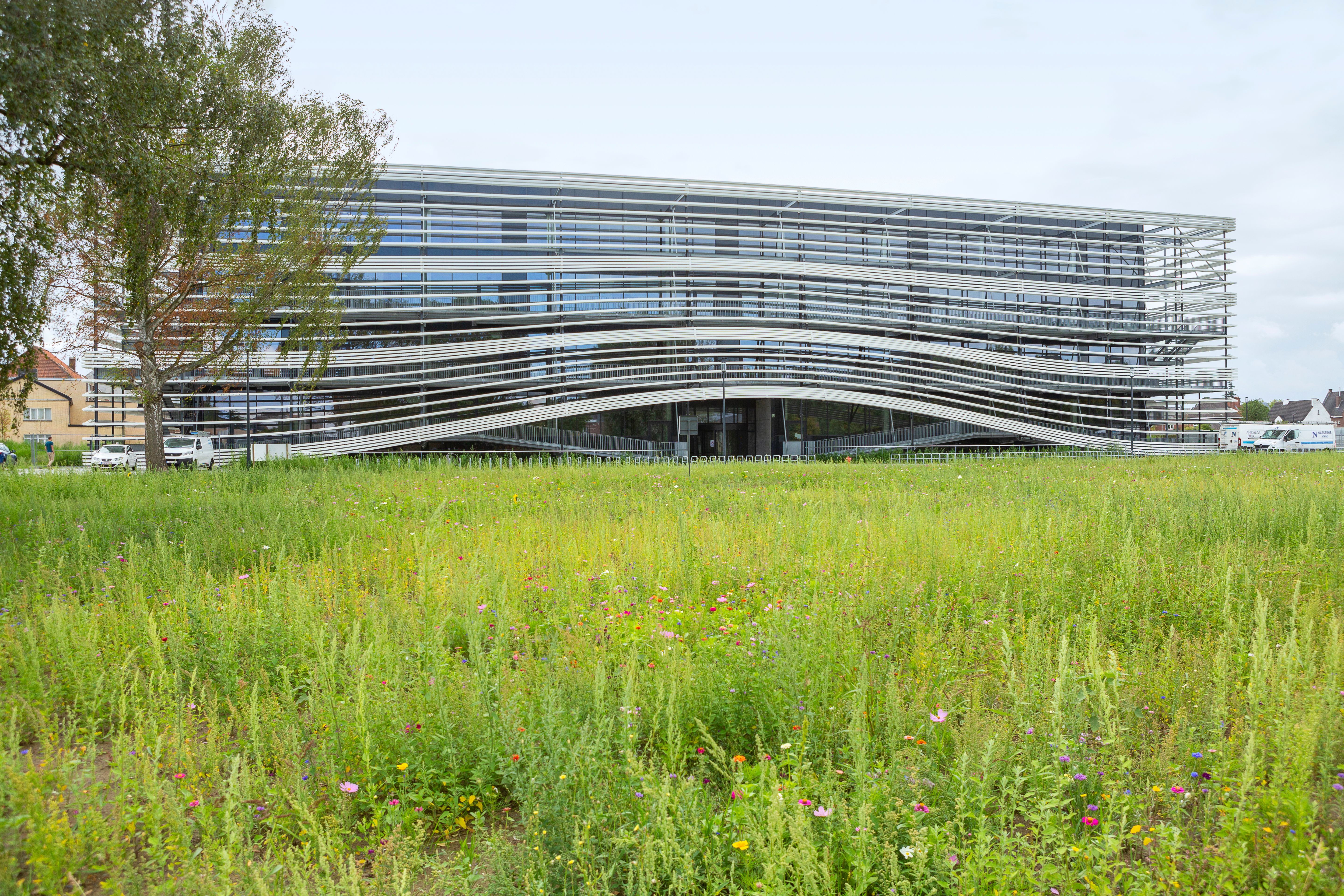 Een afbeelding van Weggeefkast campus Schoonmeersen gebouw T
